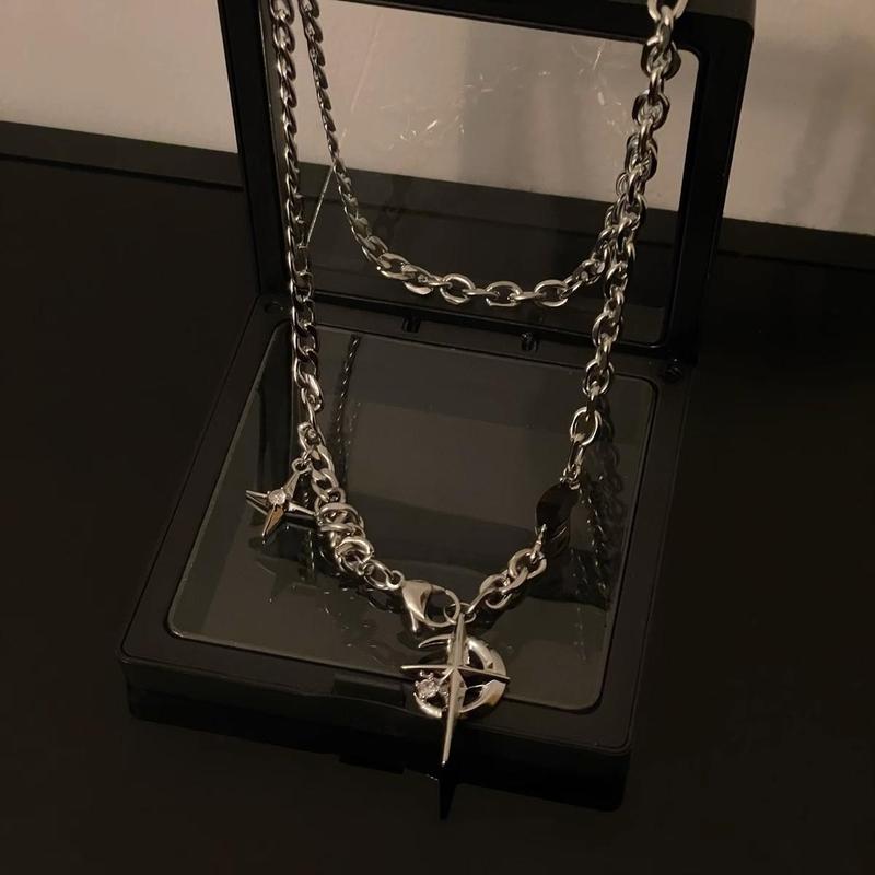 Men’s Titanium Steel Black Sapphire Star Necklace – Unique Hip-Hop Street Style (Free Gift Box)